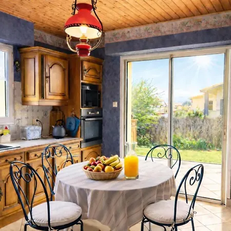 Villa Grande à 5 Min Des Plages- Ménage Inclus- 8 Pers Brem-Sur-Mer