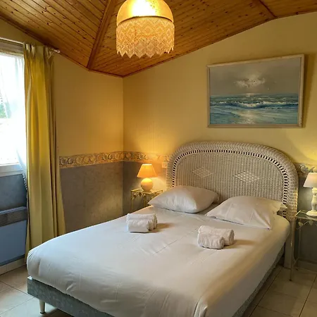 Villa Grande à 5 Min Des Plages- Ménage Inclus- 8 Pers